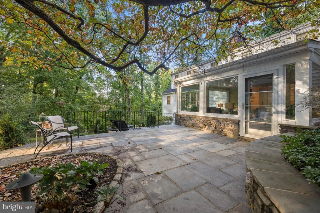 770 HEDGES LN, WAYNE, PA 19087 — photo 5