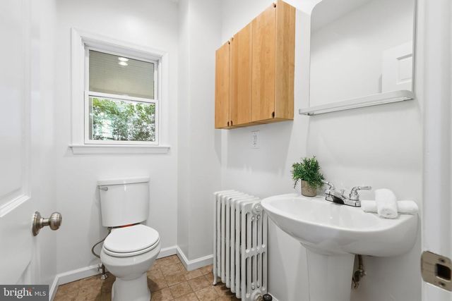 104 GRAYLING AVE, Narberth, PA 19072
