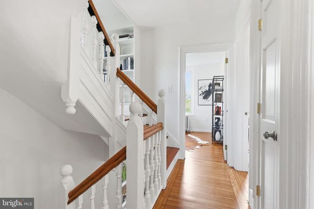104 GRAYLING AVE, Narberth, PA 19072