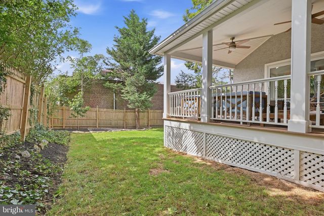 104 GRAYLING AVE, Narberth, PA 19072