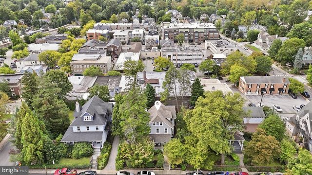 104 GRAYLING AVE, Narberth, PA 19072
