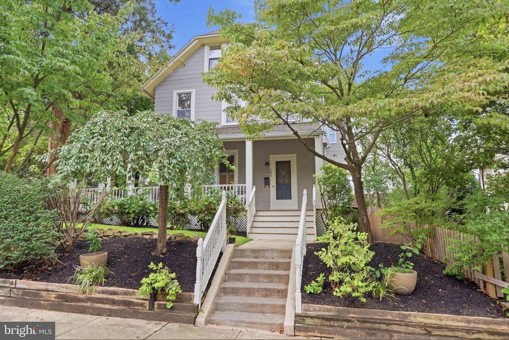 104 GRAYLING AVE, Narberth, PA 19072