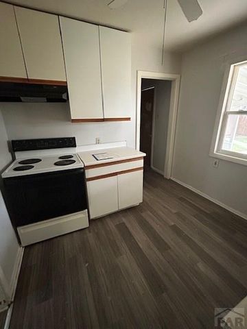 1203 Maple Ave, Rocky Ford, CO 81067