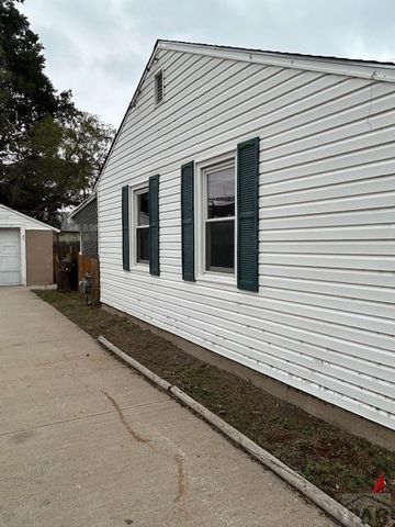 1203 Maple Ave, Rocky Ford, CO 81067