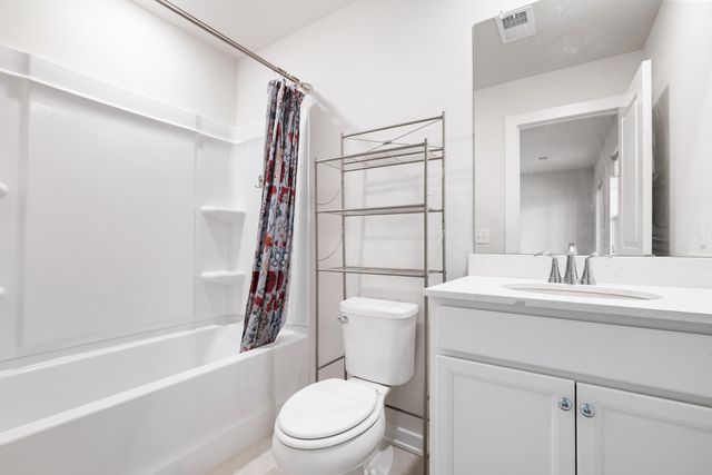 1040 Old Cypress Run, Hanahan, SC 29410