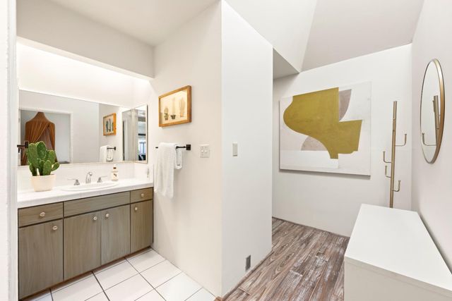 2303 Pinon Rd, Rescue, CA 95672