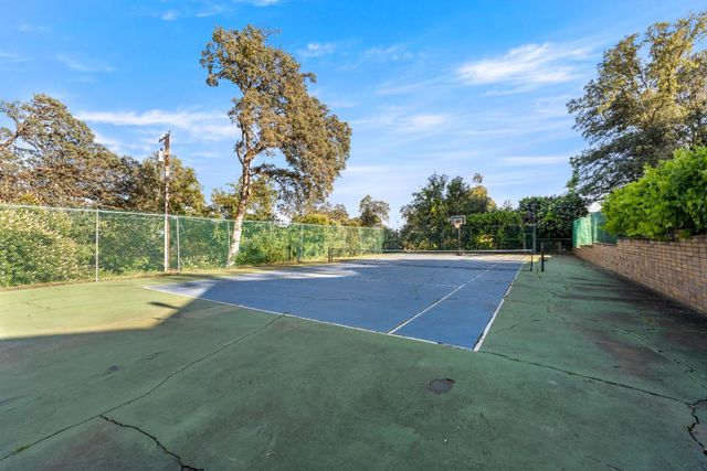 2303 Pinon Rd, Rescue, CA 95672