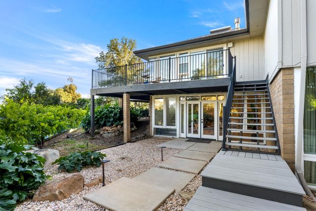 2303 Pinon Rd, Rescue, CA 95672