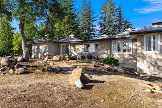 2303 Pinon Rd, Rescue, CA 95672