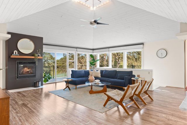 2303 Pinon Rd, Rescue, CA 95672