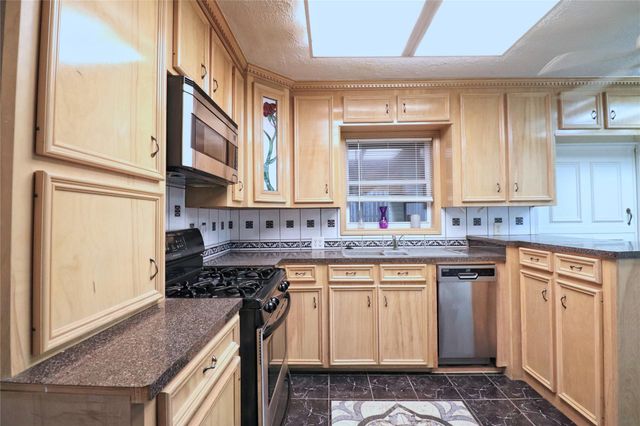 3210 Cloverdale Street, Houston, TX 77025