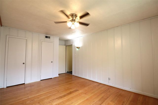 3210 Cloverdale Street, Houston, TX 77025