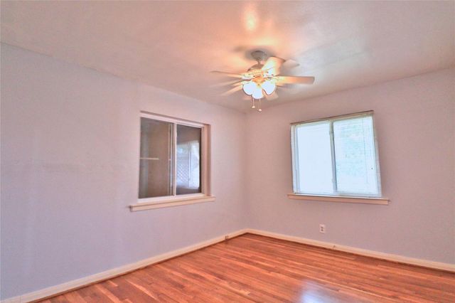 3210 Cloverdale Street, Houston, TX 77025