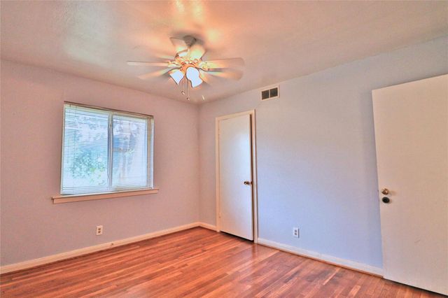 3210 Cloverdale Street, Houston, TX 77025