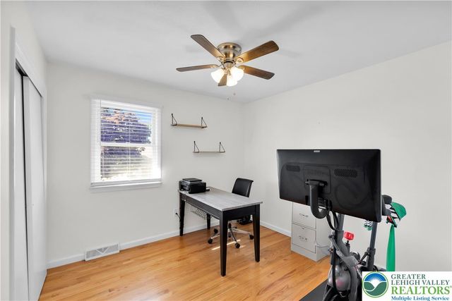 1521 Derhammer Street, Forks Twp, PA 18040