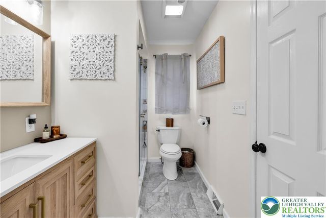 1521 Derhammer Street, Forks Twp, PA 18040