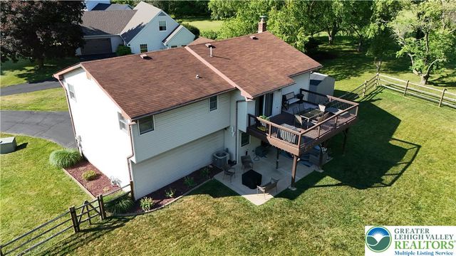 1521 Derhammer Street, Forks Twp, PA 18040