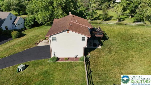 1521 Derhammer Street, Forks Twp, PA 18040
