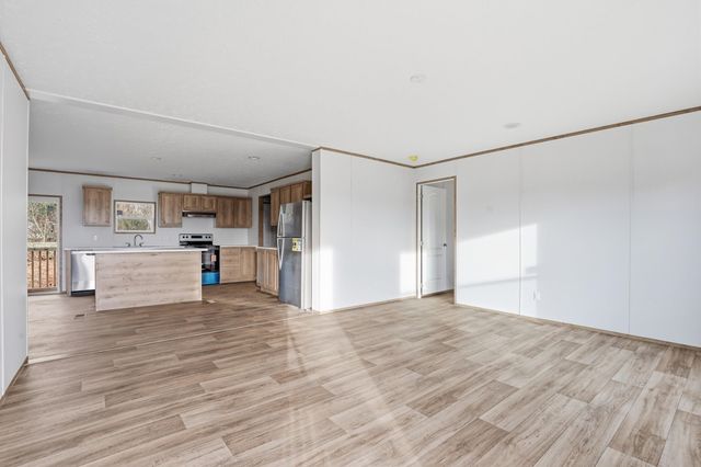 1212 Fairview Church Road, Spartanburg, SC 29303