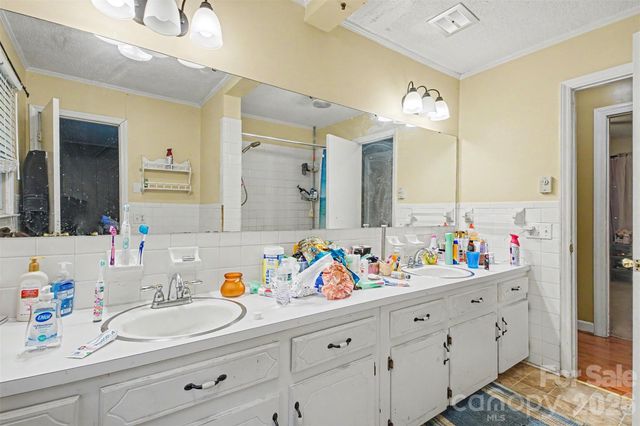 124 Riley Road, Dallas, NC 28034