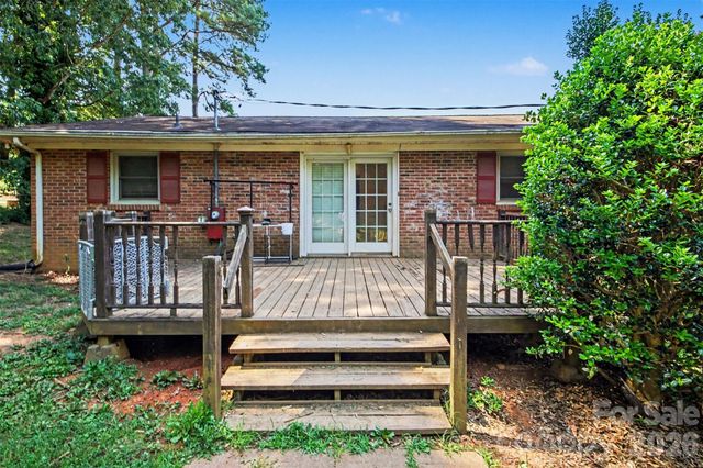 124 Riley Road, Dallas, NC 28034