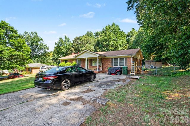 124 Riley Road, Dallas, NC 28034