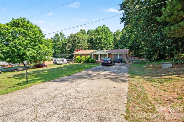 124 Riley Road, Dallas, NC 28034