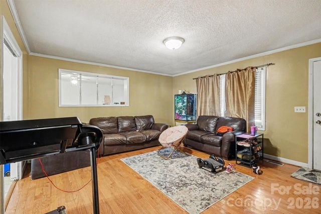 124 Riley Road, Dallas, NC 28034