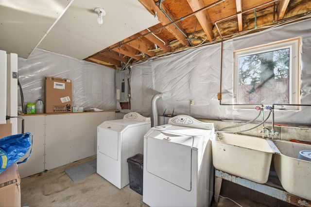 9157 3rd Street NE, Blaine, MN 55434