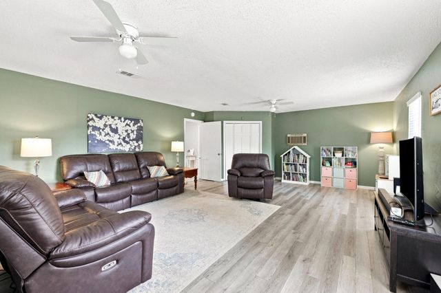 304 Primrose Lane, Sherman, TX 75092