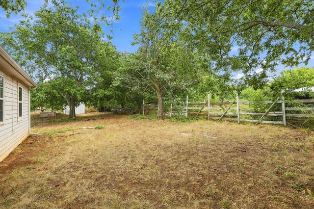 304 Primrose Lane, Sherman, TX 75092