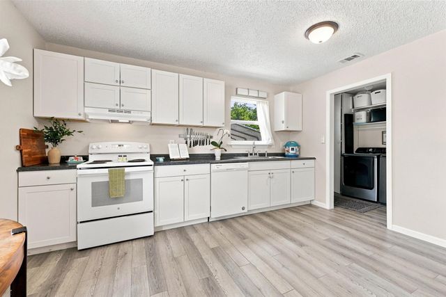 304 Primrose Lane, Sherman, TX 75092