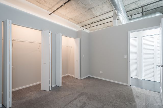 1000 W Adams Street 506, Chicago, IL 60607