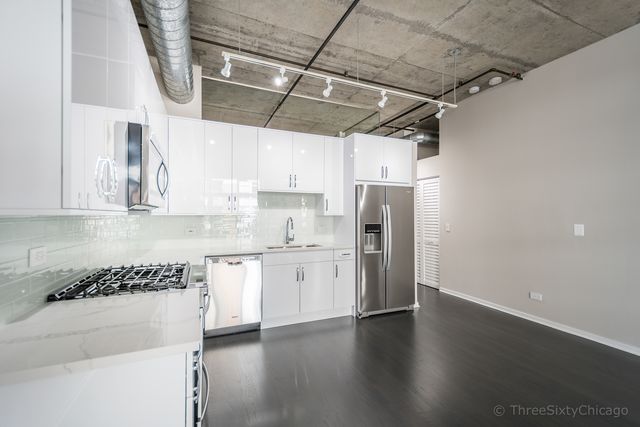 1000 W Adams Street 506, Chicago, IL 60607