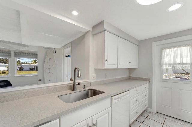 511 CIRCLEWOOD DRIVE Q-16, Venice, FL 34293