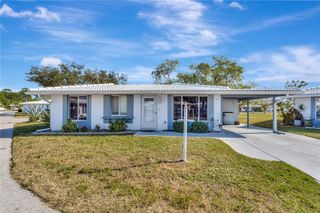 511 CIRCLEWOOD DRIVE Q-16, Venice, FL 34293