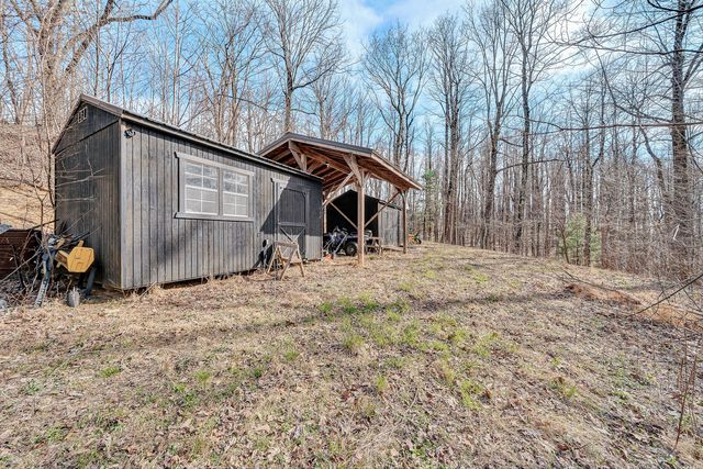 10229 Sugar Camp Creek RD, Bent Mountain, VA 24059