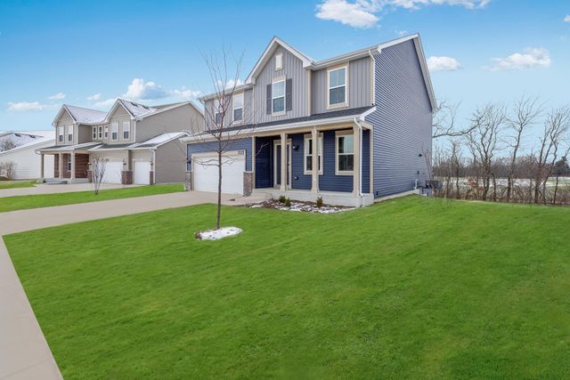 10999 Green Place, Winfield, IN 46307