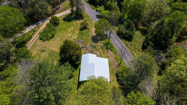 1132 Dockery Creek Road, Murphy, NC 28906
