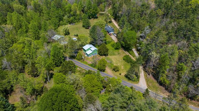 1132 Dockery Creek Road, Murphy, NC 28906