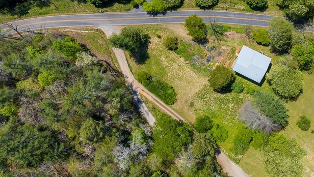 1132 Dockery Creek Road, Murphy, NC 28906