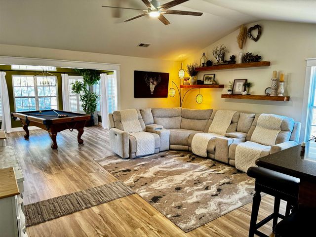 4918 Weatherwood Dr., North Myrtle Beach, SC 29582