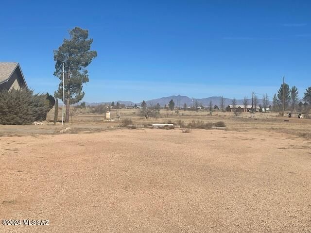 13385 S Dos Cabezas Road, Pearce, AZ 85625
