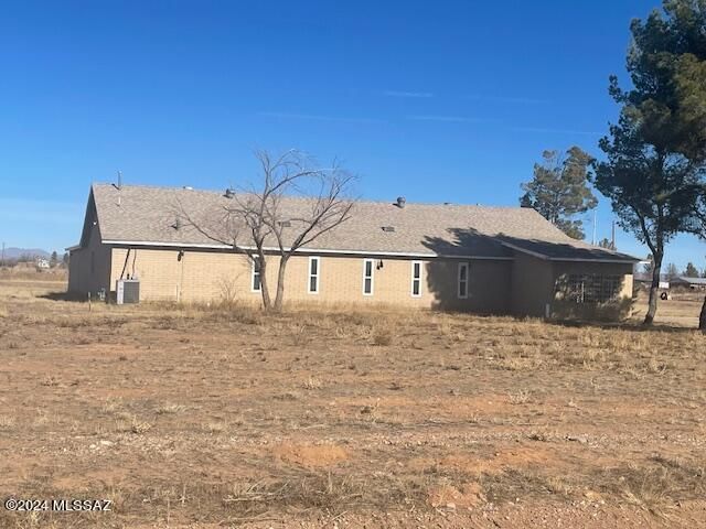 13385 S Dos Cabezas Road, Pearce, AZ 85625