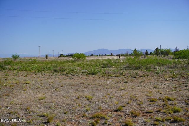 13385 S Dos Cabezas Road, Pearce, AZ 85625