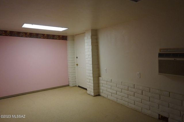 13385 S Dos Cabezas Road, Pearce, AZ 85625