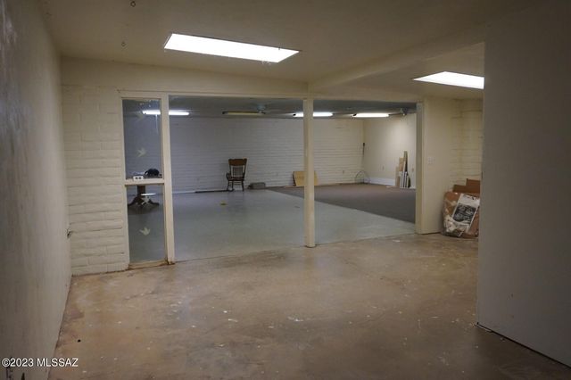 13385 S Dos Cabezas Road, Pearce, AZ 85625