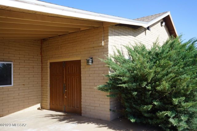 13385 S Dos Cabezas Road, Pearce, AZ 85625