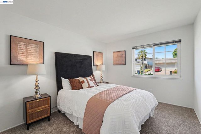 649 Canterbury Ave, Livermore, CA 94550