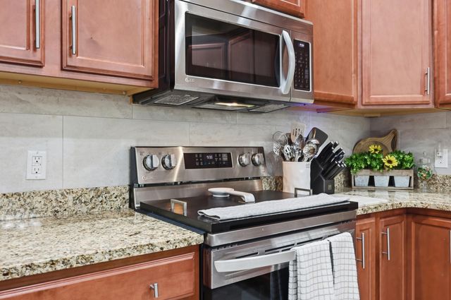 4206 Ridgewood Dr., Conway, SC 29526